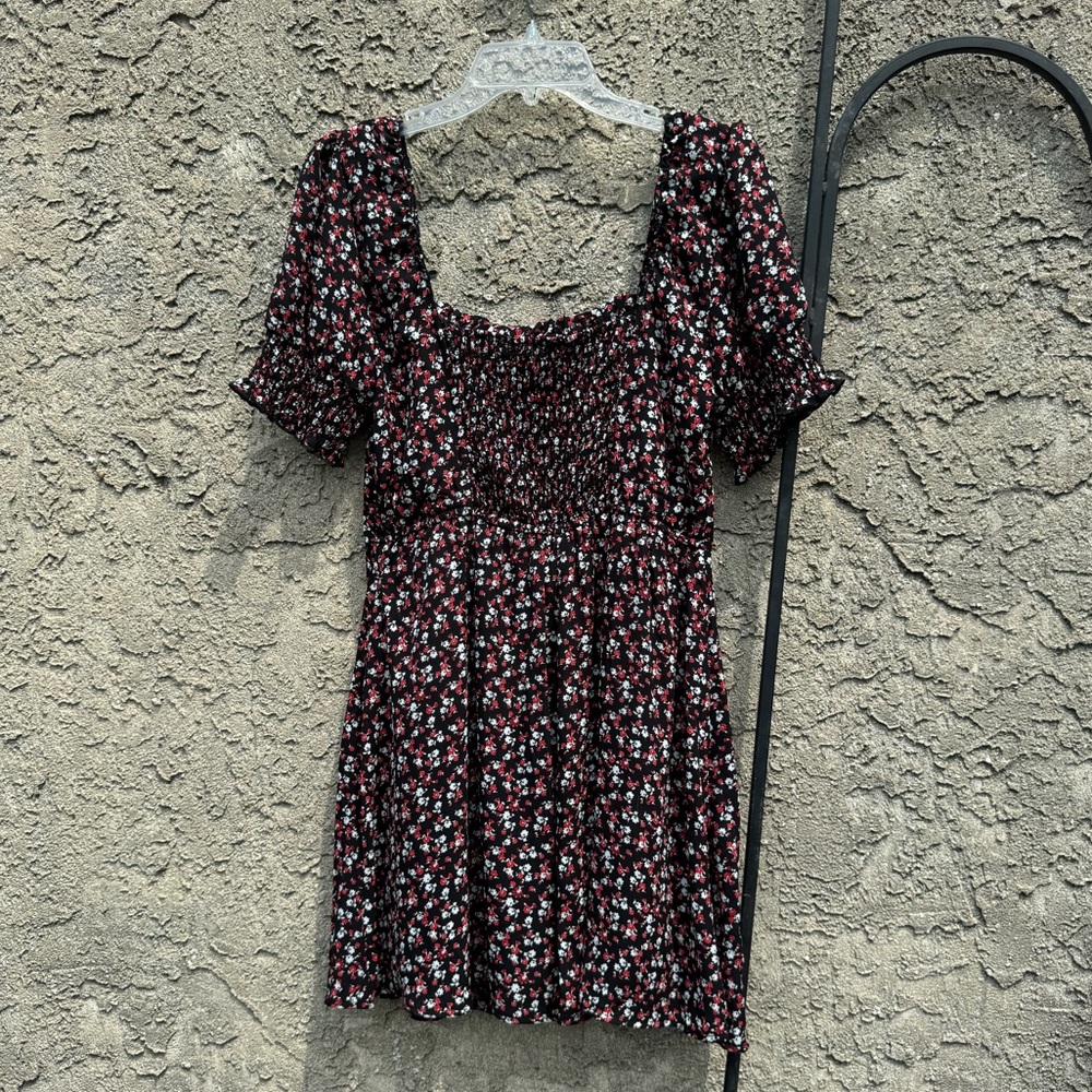 Row A Floral Shirred Mini Dress‎ Size L - Picture 2 of 4